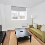 Modern 1 Bedroom In Morley With Parking 公寓 利兹