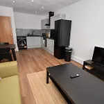 Modern 1 Bedroom In Morley With Parking 公寓 利兹