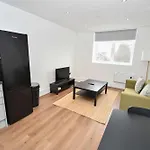 公寓 Modern 1 Bedroom In Morley With Parking 利兹