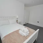 公寓 Modern 1 Bedroom In Morley With Parking
