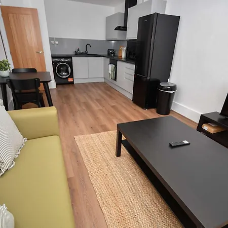 דירה Modern 1 Bedroom In Morley With Parking *