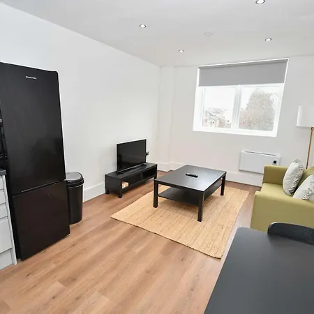 דירה Modern 1 Bedroom In Morley With Parking לידס