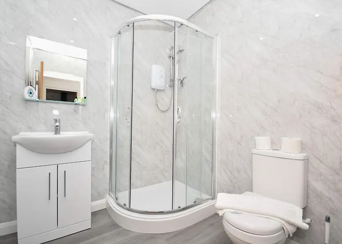 Modern 1 Bedroom In Morley With Parking Apartamento